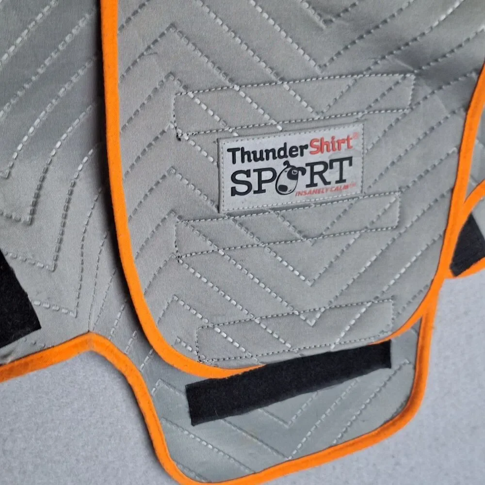 ThunderShirt Sport Dog Anxiety Jacket Small 15-25lb Gray Calming Vest Thunder